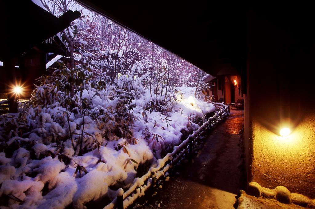Hotel Satonoyu Waraku 13 Years Or Older Minamioguni Exterior foto
